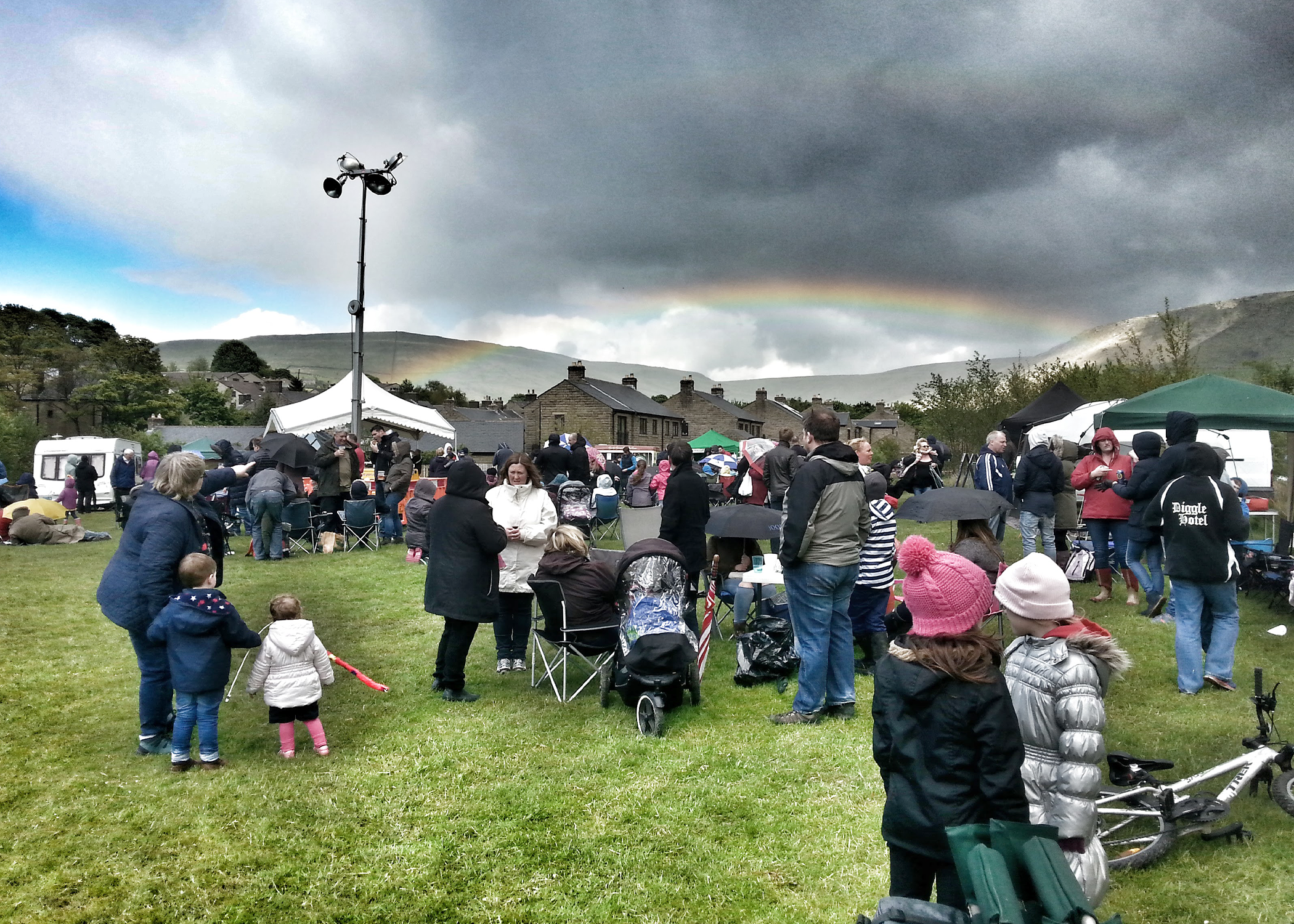 No 37 Rainbow over Diggle 2015 Warren Standring